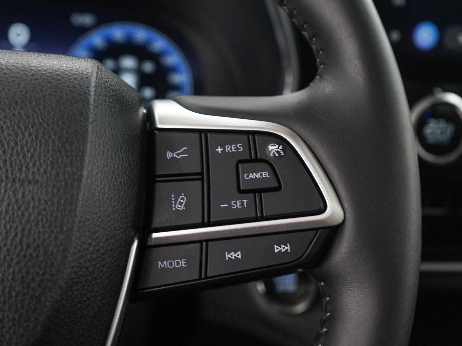 Used 2023 Toyota Highlander Platinum AWD/4WD image 31