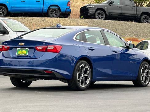 Used 2023 Chevrolet Malibu LT FWD image 4