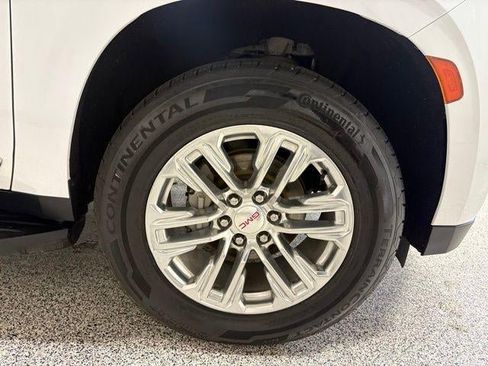 Used 2021 GMC Yukon SLT w/ SLT Premium Package image 49