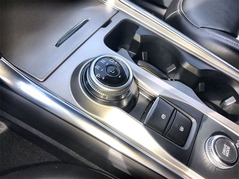 Used 2023 Ford Explorer XLT w/ Equipment Group 202A image 20