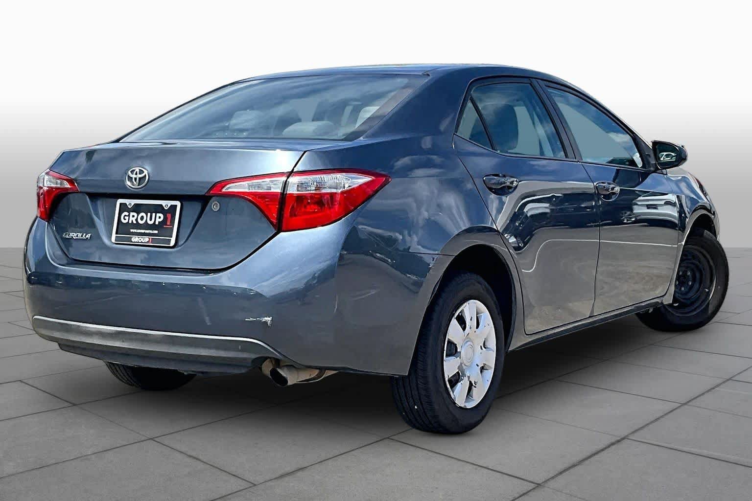 Used 2014 Toyota Corolla L FWD image 11