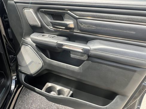 Used 2020 RAM 1500 Limited w/ Black Appearance Package AWD/4WD image 23