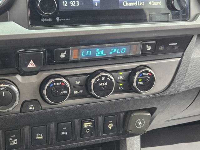 Used 2016 Toyota Tacoma TRD Sport w/ Premium & Technology Package AWD/4WD image 28