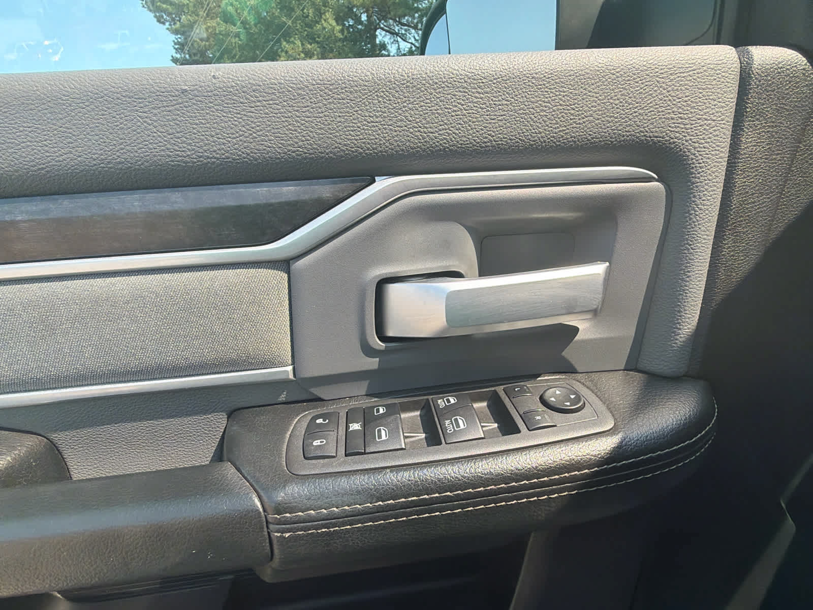 Used 2022 RAM 2500 Big Horn AWD/4WD image 20