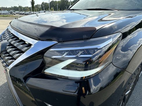 Used 2023 Lexus GX 460 Premium AWD/4WD image 12
