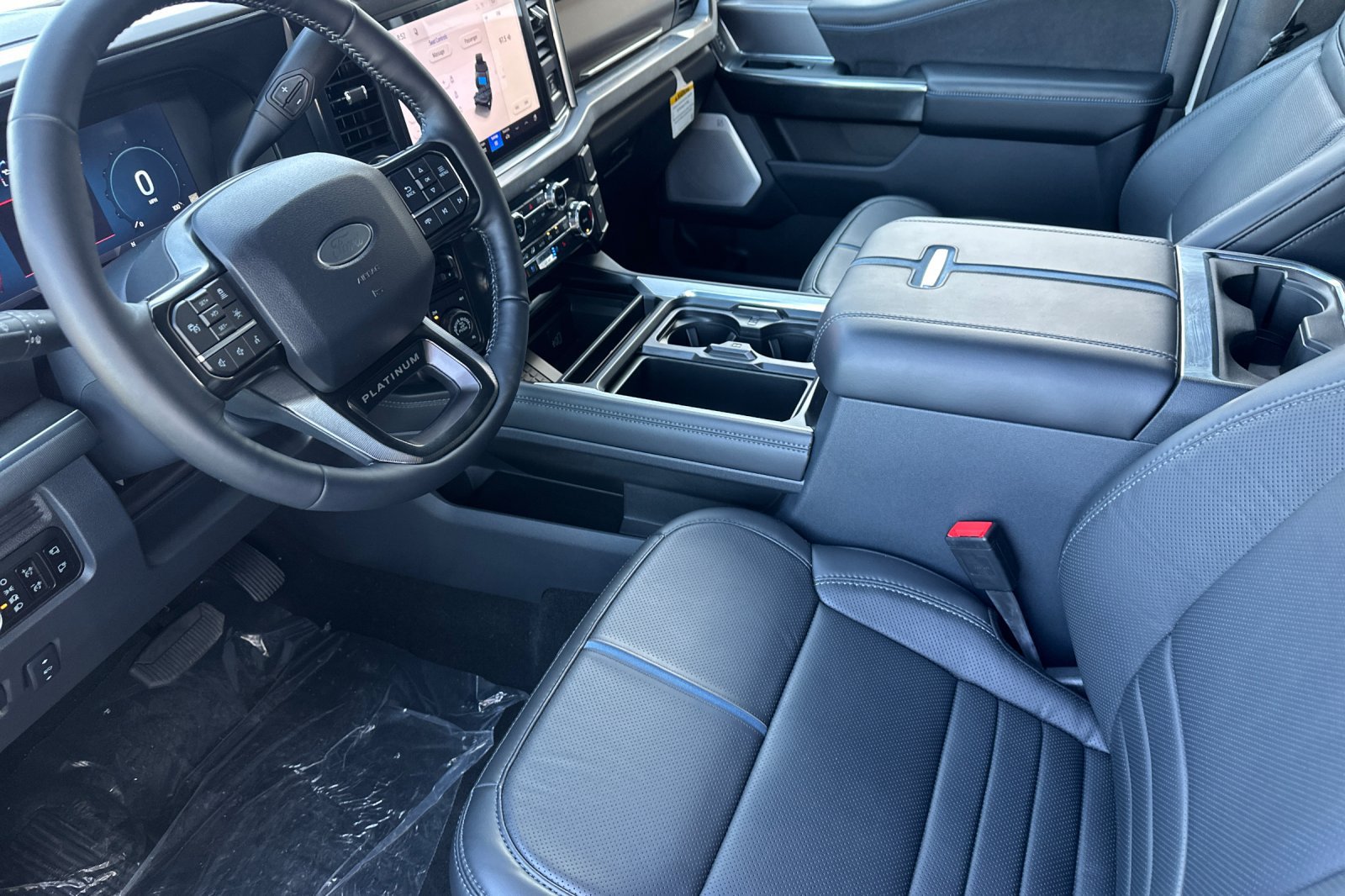 New 2027 Ford F250 Platinum w/ Tremor Off-Road Package AWD/4WD image 10