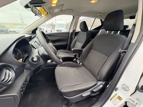 Used 2024 Nissan Kicks S image 24