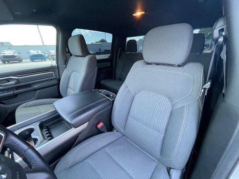 Used 2022 RAM 1500 Big Horn AWD/4WD image 17