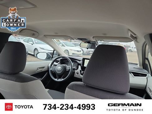 Used 2024 Toyota Corolla LE w/ LE Convenience Package image 19