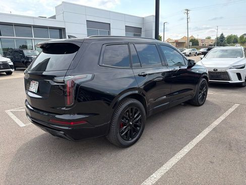 Used 2023 Cadillac XT6 Sport w/ LPO, ONYX Package AWD/4WD image 9