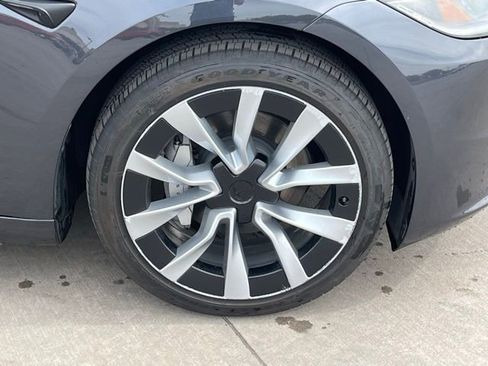 Used 2025 Tesla Model 3 Long Range image 5