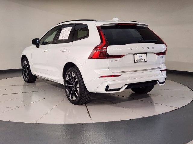 Certified 2026 Volvo XC60 B5 Plus AWD/4WD image 6