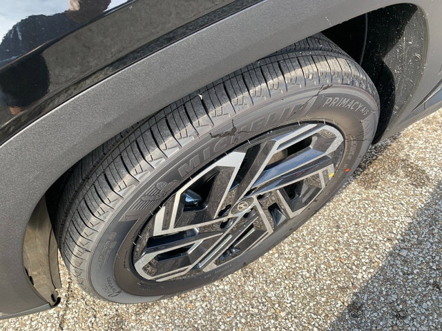 New 2026 Hyundai Tucson Limited AWD/4WD image 9