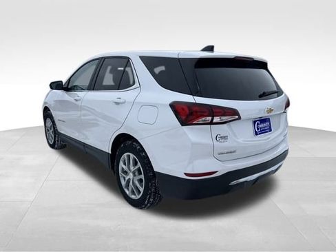Used 2024 Chevrolet Equinox LT image 4
