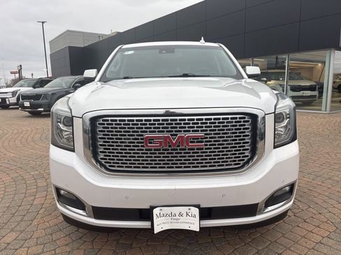 Used 2016 GMC Yukon Denali w/ Open Road Package image 2
