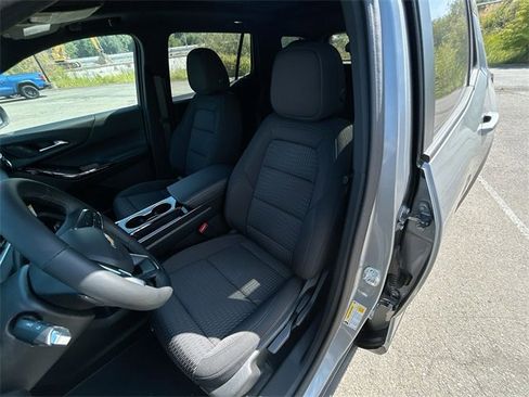 New 2025 Chevrolet Equinox LT image 20