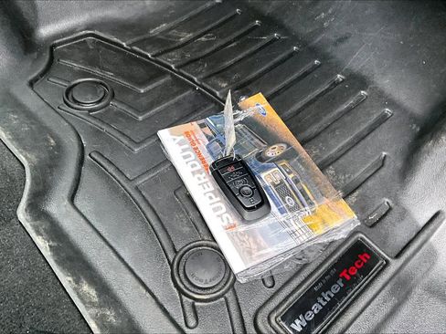 Used 2024 Ford F250 Lariat w/ Tremor Off-Road Package image 20