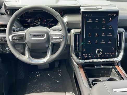 New 2026 GMC Yukon XL Denali AWD/4WD image 15
