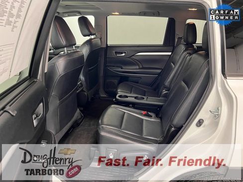 Used 2018 Toyota Highlander XLE image 33