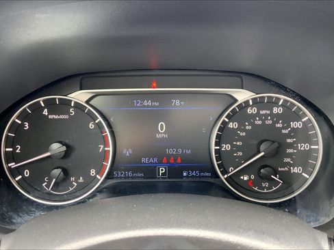 Used 2024 Nissan Altima 2.5 SV FWD image 26