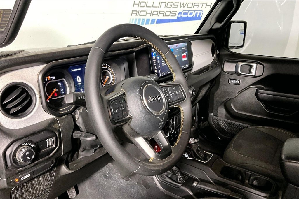 Used 2024 Jeep Gladiator Sport AWD/4WD image 10