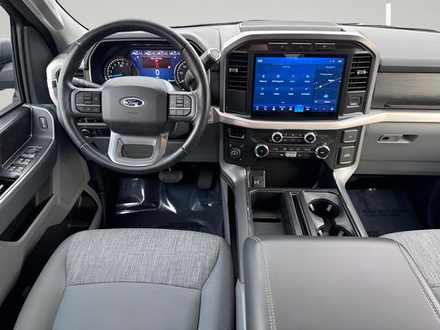 Used 2022 Ford F150 XLT w/ Equipment Group 302A High image 5