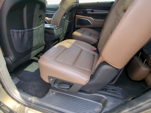 Used 2020 Kia Telluride SX w/ SX Prestige Package AWD/4WD image 15