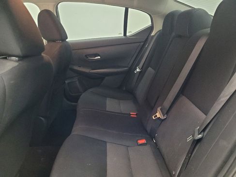 Used 2021 Nissan Sentra SV image 18