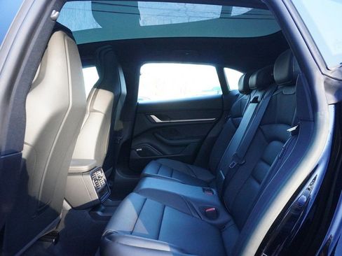 Used 2023 Porsche Taycan 4 Cross Turismo image 42