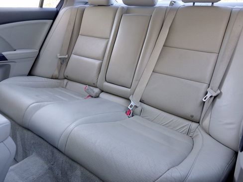 Used 2009 Acura TSX Sedan image 12