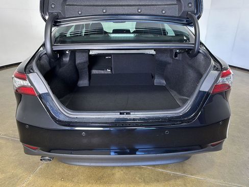 Used 2024 Toyota Camry XLE w/ Navigation Package FWD image 15