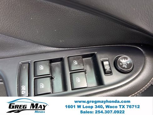 Used 2017 Buick Envision Essence w/ LPO, Hit The Road Package FWD image 23