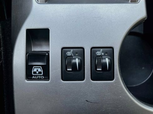 Used 2018 Toyota 4Runner SR5 Premium AWD/4WD image 21
