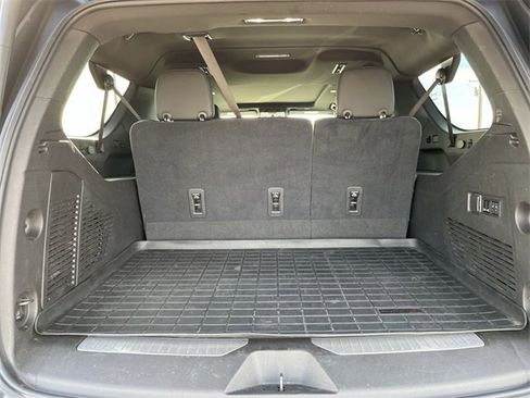 Used 2021 GMC Yukon XL Denali w/ Denali Premium Package image 20