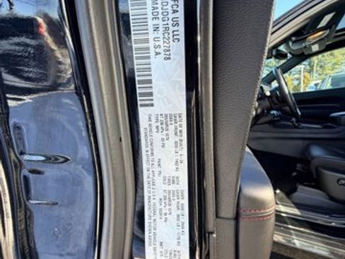 Used 2024 Dodge Durango GT image 25