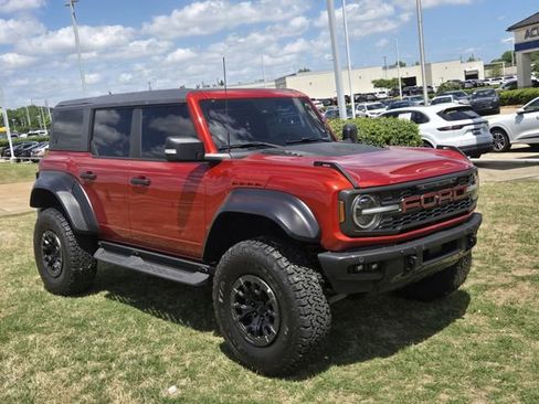Used 2023 Ford Bronco Raptor image 2
