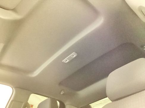 New 2026 GMC Sierra 1500 Elevation image 19