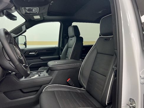 New 2026 GMC Sierra 2500 AT4X AWD/4WD image 6