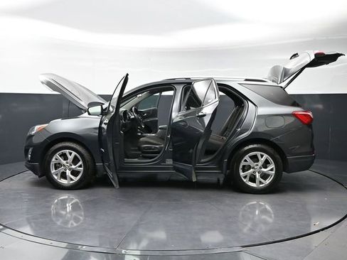 Used 2019 Chevrolet Equinox LT image 52