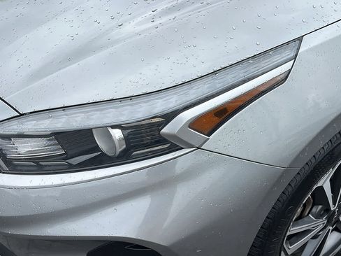 Used 2023 Kia Forte LXS FWD image 7