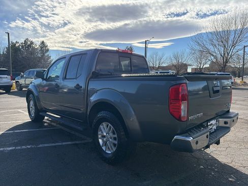 Used 2017 Nissan Frontier SV w/ SV Value Truck Package image 5