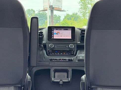 New 2026 RAM ProMaster 2500 w/ Convenience Group FWD image 28