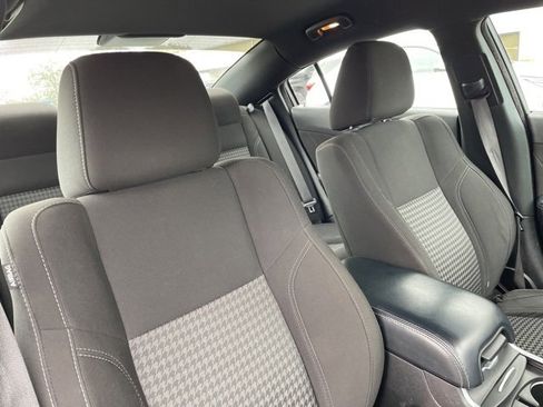 Used 2023 Dodge Charger SXT image 30