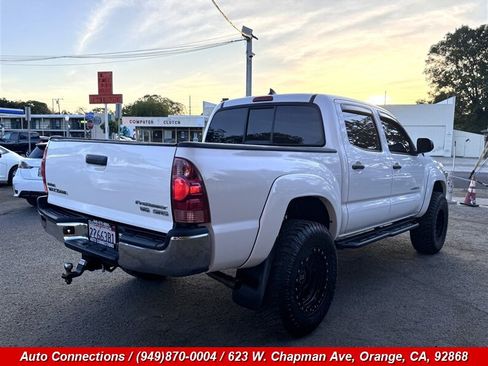 Used 2012 Toyota Tacoma PreRunner image 3