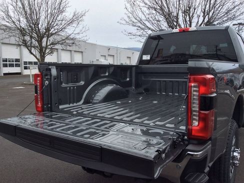 New 2026 Ford F350 Lariat image 20