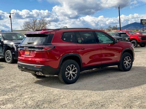 New 2026 GMC Acadia AT4 w/ LPO, Floor Liner Package AWD/4WD image 5