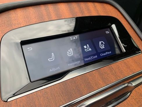 New 2026 Lincoln Navigator L Black Label AWD/4WD image 19