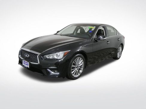 Used 2023 INFINITI Q50 Luxe AWD/4WD image 9