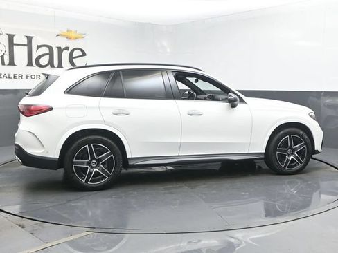Used 2024 Mercedes-Benz GLC 300 image 37
