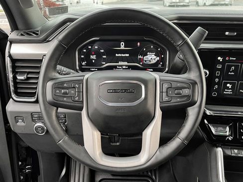 Used 2025 GMC Sierra 2500 Denali image 22